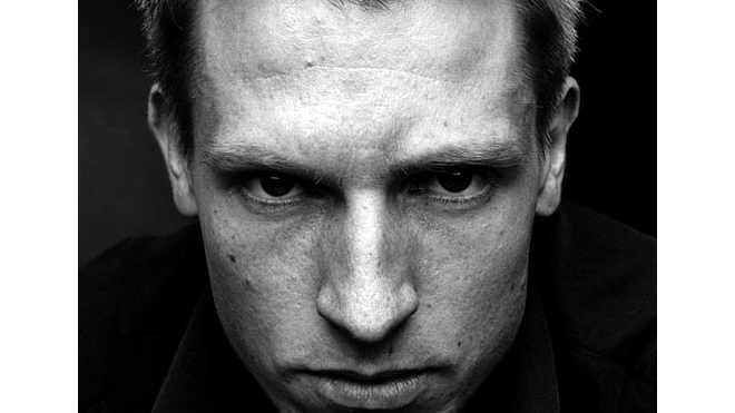 Печальные новости из Москвы: После падения с 5 этажа скончался актер из "Интернов"