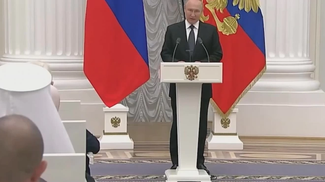 Путин поблагодарил за преданную службу России героев СВО, удостоенных госнаград