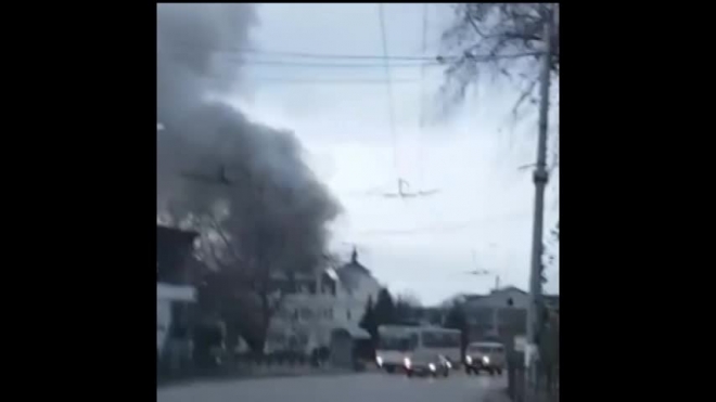 Видео очевидца: утро в городе Керчь началось с пожара