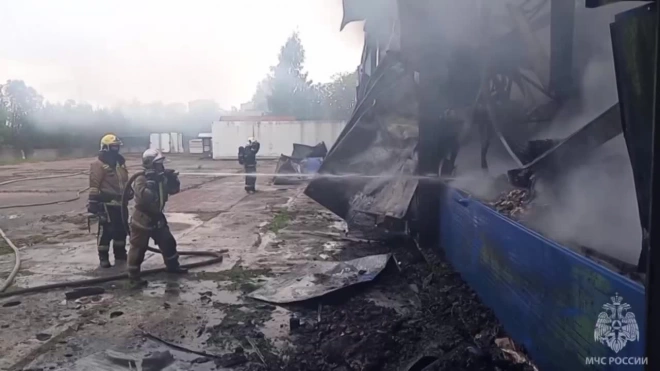 Пожар на хладокомбинате в Санкт-Петербурге локализован