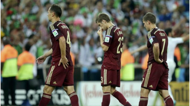 22 человека и мяч: Петербуржцы не верят в сборную России