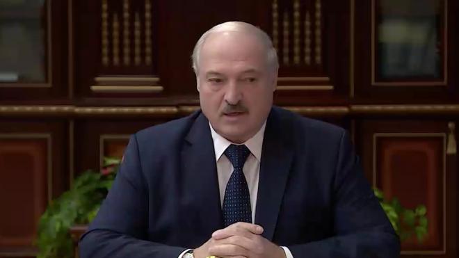 Лукашенко заявил о готовности передать часть президентских полномочий