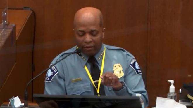 Шеф полиции Миннеаполиса заявил, что обвиняемый в убийстве Флойда нарушил инструкцию