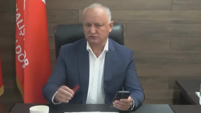 Власти Молдавии устраивают беспредел, чтобы угодить Западу, заявил Додон