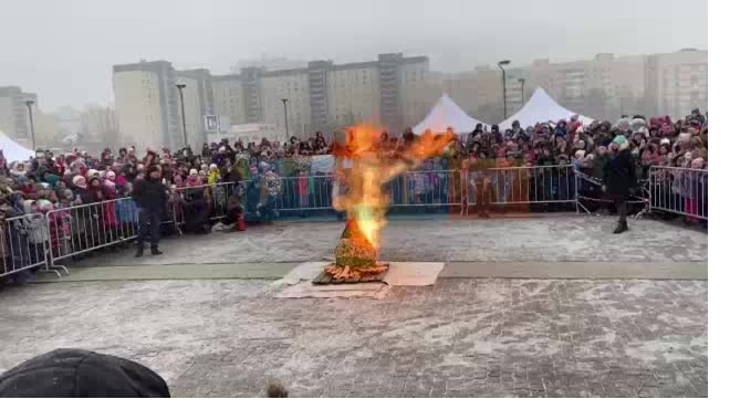 Видео: как в Санкт-Петербурге празднуют Масленицу