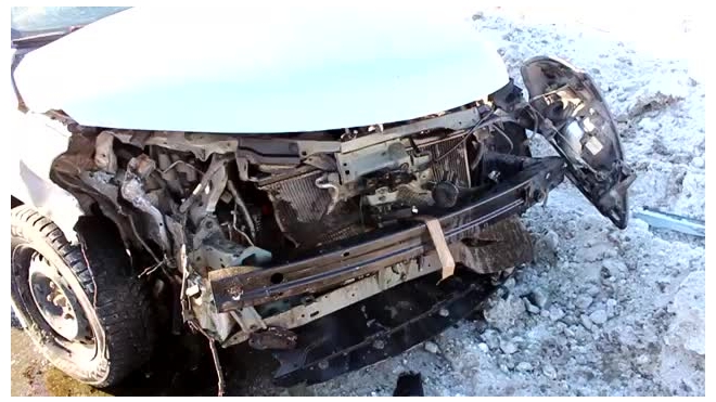 Появилось видео последствий смертельной аварии возле плотины в Челябинске