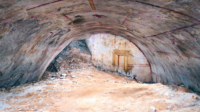 Археологи нашли во дворце Нерона в Риме тайную комнату