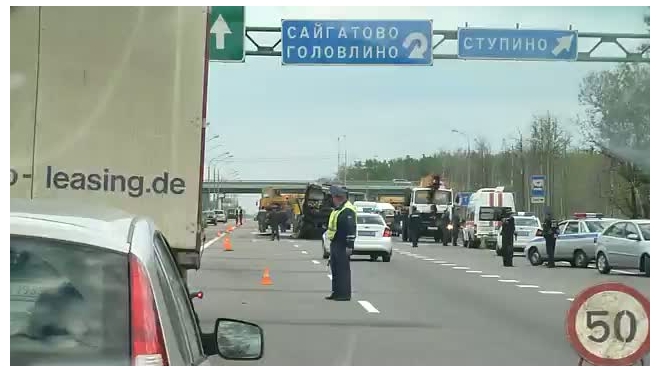 При столкновении автобуса с грузовиком в Кемеровской области погибло семеро