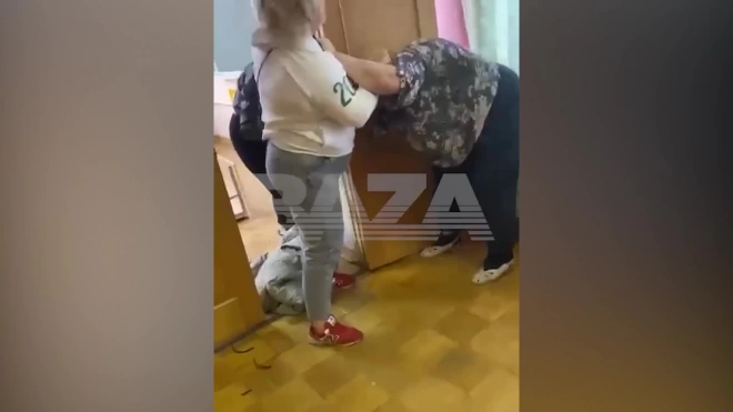 В Подмосковье мать и сестра ученицы ударили учителя из-за замечания