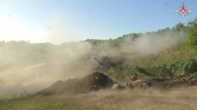 Артиллеристы ЗВО уничтожили бронетехнику противника на Купянском направлении