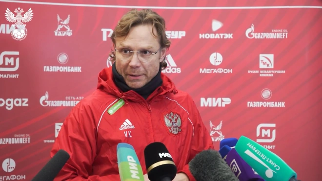 Карпин заявил, что в сборной России больше не надеются на Дзюбу