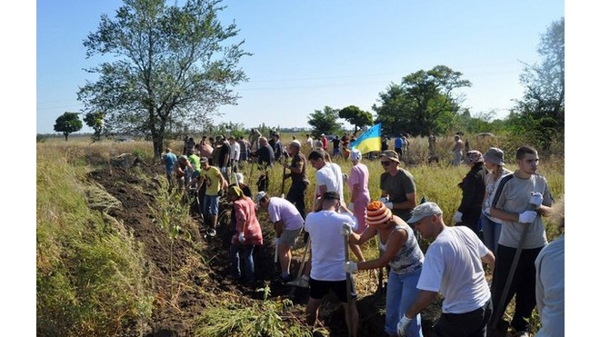 Новости Украины: в стране введена трудовая повинность для работ оборонного характера