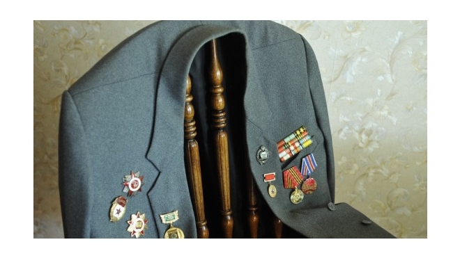 В поселке Большевик на Кубани какие-то мерзавцы перерезали горло 87-летнему ветерану Великой отечественной войны из-за боевых медалей