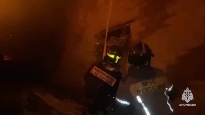 В Краснодарском крае ликвидировали открытое горение на складах