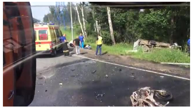 Под Электрогорском произошло жуткое ДТП: Столкнулись грузовик и мотоцикл