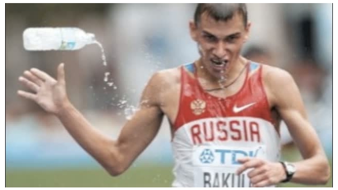 Чемпион мира по спортивной ходьбе россиянин Сергей Бакулин завоевал золото