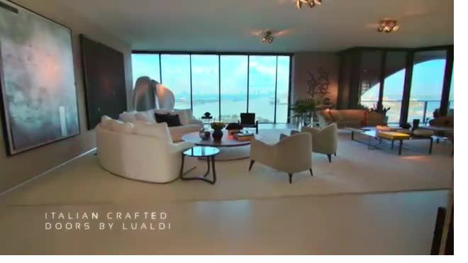 Дэвид и Виктория Бекхэм купили самую дорогую квартиру в мире