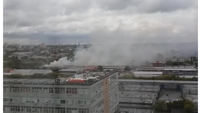 Видеозапись очередного пожара на Амурской улице  в Москве попала в Сеть
