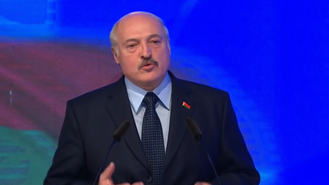 Лукашенко: мы не обсуждаем с Путиным объединение в одно государство