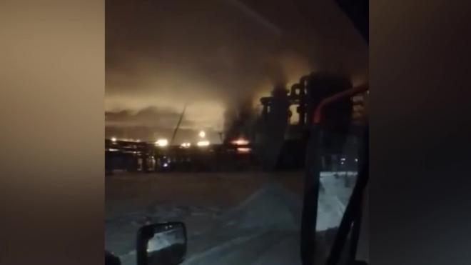 В Комсомольске-на-Амуре загорелся нефтеперерабатывающий завод