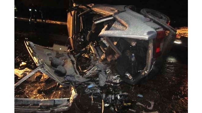 Шесть тинэйджеров погибли в ДТП на дороге Копейск-Потанино, в "девятке" было 9 человек