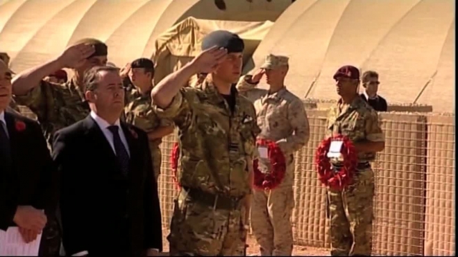 Встреча с войсками. В день памяти погибших принц Уильям посетил Афганистан 