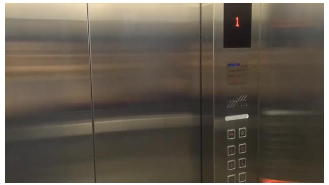 Стали известны подробности ужасной гибели мигранта в лифте