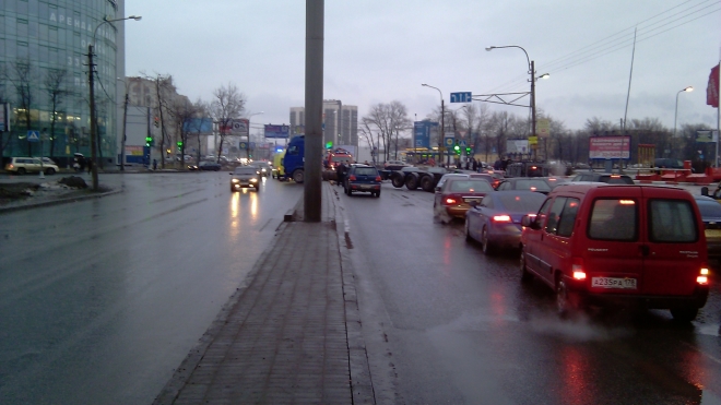 Пять человек пострадали в ДТП на Дунайском проспекте в Петербурге