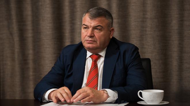 Сердюков объявил о планах уйти на пенсию через пять лет