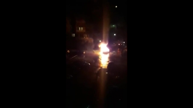 Ночью в Ульяновске горел автомобиль
