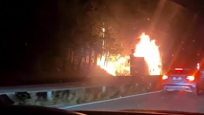 В Болгарии сгорел туристический автобус
