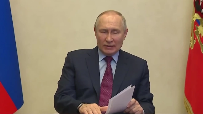 Путин заявил, что многое предстоит сделать для повышения качества медпомощи