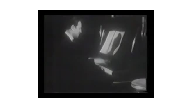 Gershwin plays Strike Up The Band rare film footage