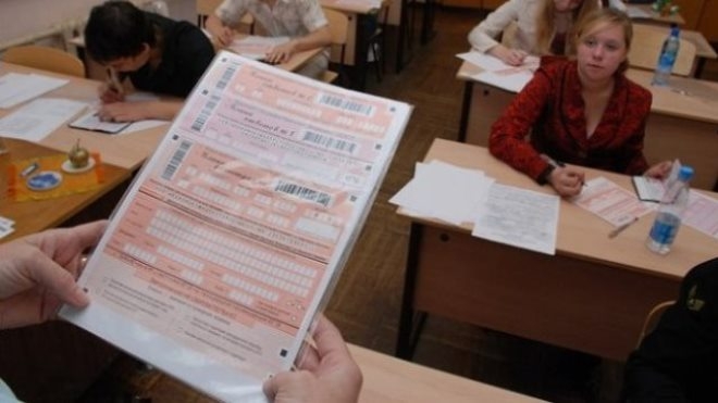 Результаты ЕГЭ 2015 по русскому языку уже можно узнать по паспортным данным, баллы по математике будут оглашены 9 июня