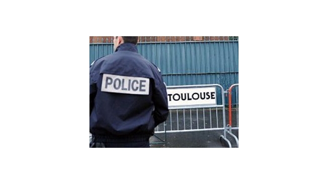 МВД Франции отрицает информацию о поимке тулузского террориста
