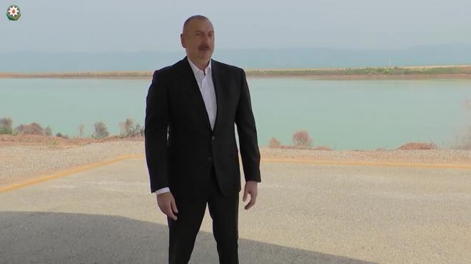 Алиев пригрозил Армении решить вопрос с Зангезурским коридором "при помощи силы"