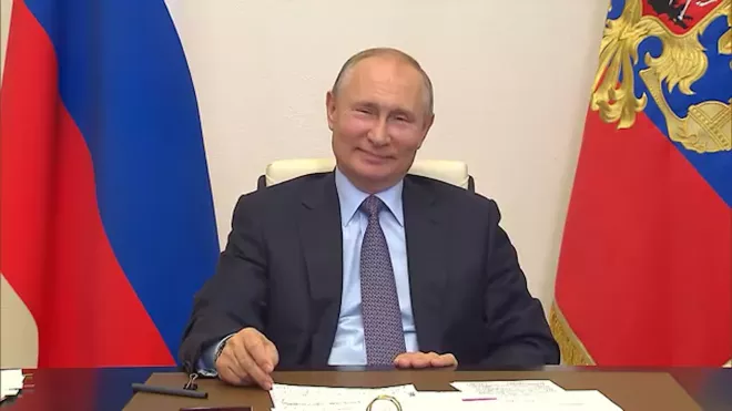 Путин призвал "как можно быстрее" снимать ограничения из-за коронавируса
