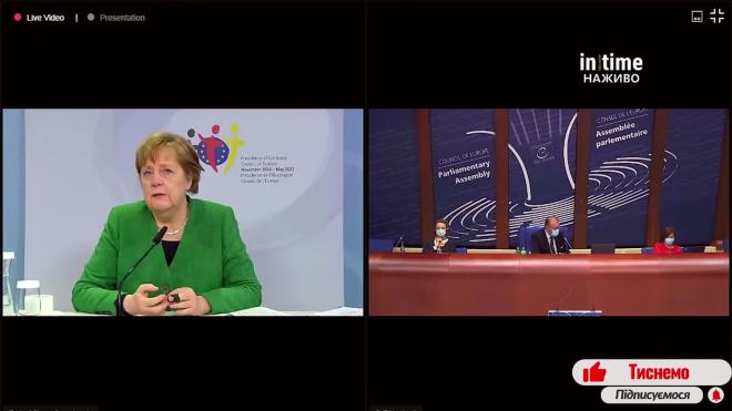 Меркель признала, что вокруг "Северного потока - 2" идет "политическая борьба"