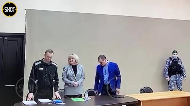 Алексея Навального признали виновным в мошенничестве