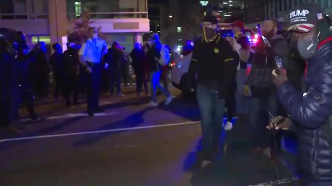 В ходе массовых протестов в Вашингтоне пострадали восемь человек