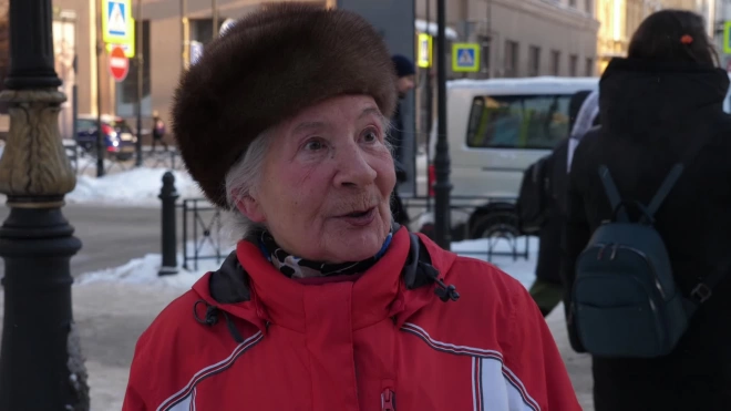 “Это безобразие”: петербуржцы оценили уборку снега в городе