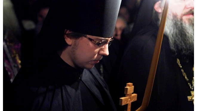 СМИ: священник РПЦ сбил насмерть двоих в Москве и сбежал с места ДТП