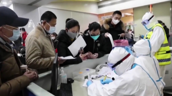 Число умерших от коронавируса в Китае выросло до 2236
