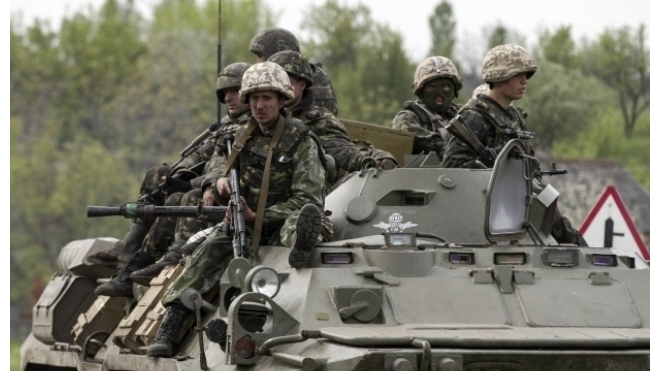 Последние новости Украины: под Донецком уничтожили бронетехнику силовиков, ополченцы строят укрепления