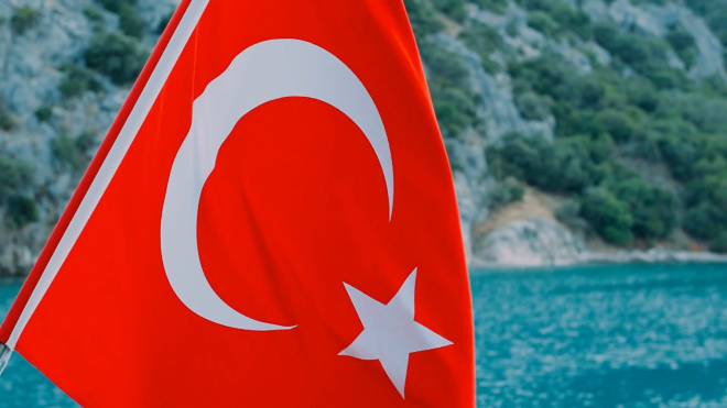 Туристам в Турции придется в очереди ждать заселения в отель
