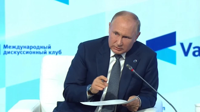 Путин пообещал посмотреть размытые критерии закона об иноагентах