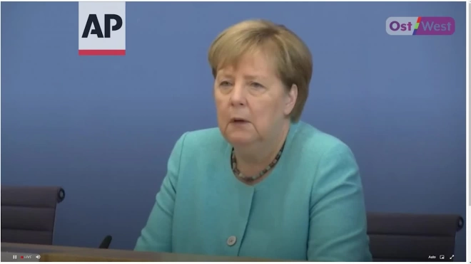 Меркель: сделка ФРГ и США не устраняет все разногласия по "Северному потоку - 2"
