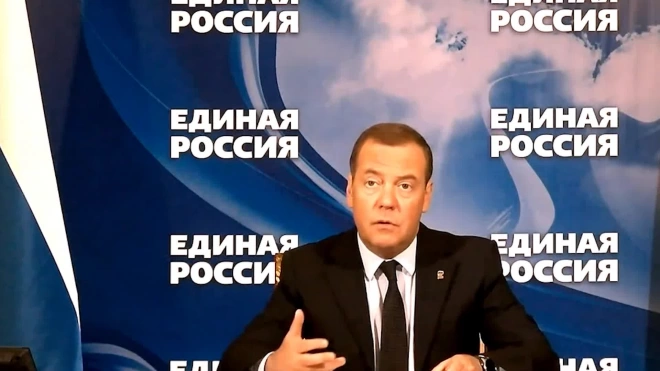 Медведев: в бюджете РФ будут заложены средства на создание соцобъектов в новых регионах