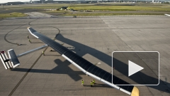 Самолет на солнечной тяге Solar Impulse завершил полет между континентами