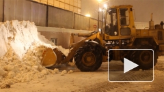 В Петербурге из-за снега уберут рекламные щиты
